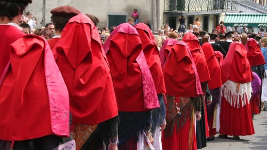 Droits Réservés